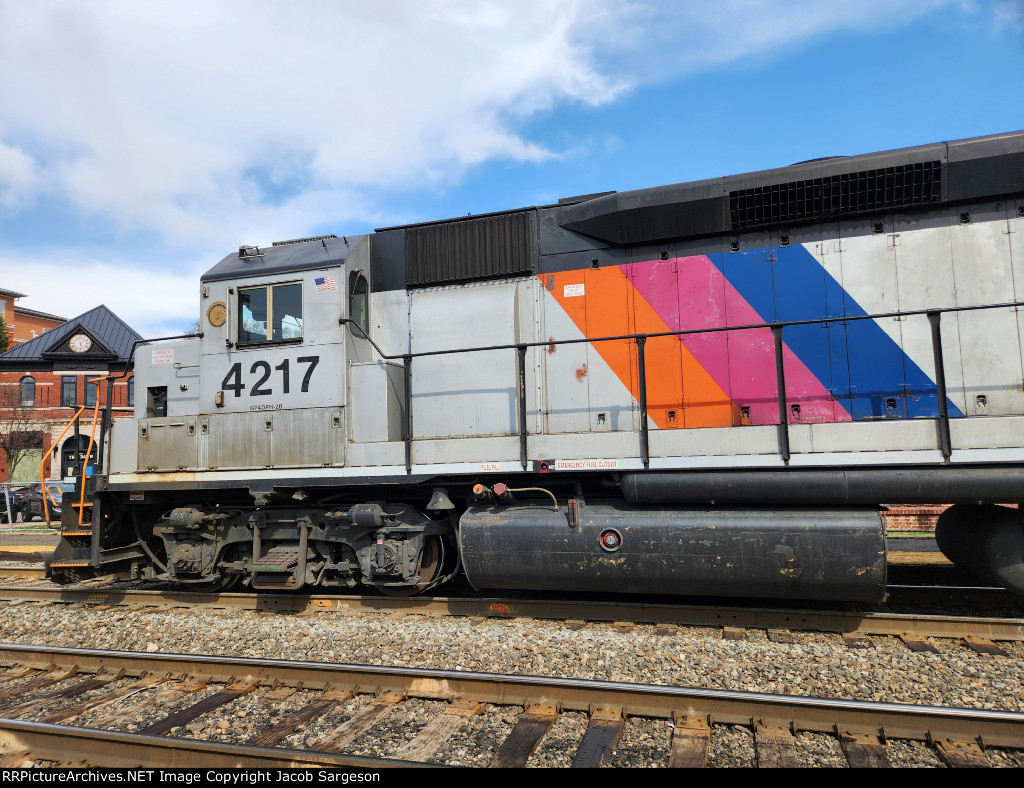 NJT4217